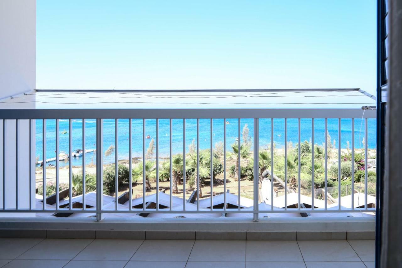 Phaedrus Living: Seaside Luxury Villa Anafi Paralimni Ngoại thất bức ảnh