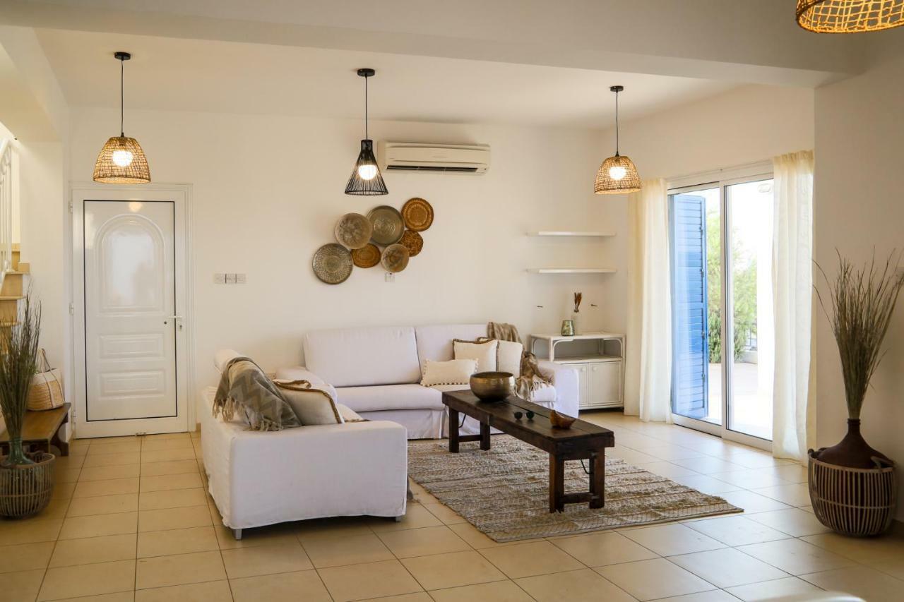 Phaedrus Living: Seaside Luxury Villa Anafi Paralimni Ngoại thất bức ảnh
