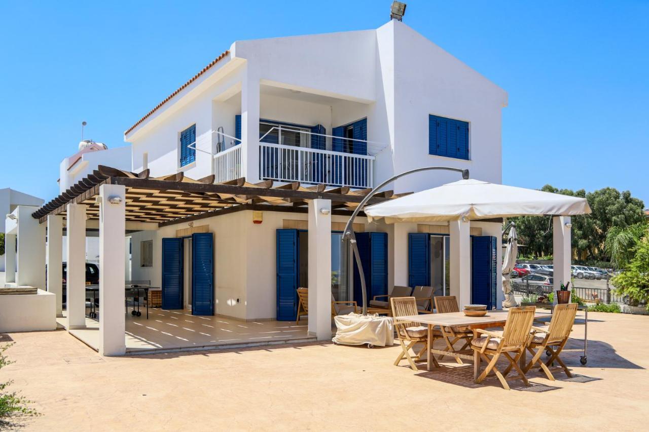 Phaedrus Living: Seaside Luxury Villa Anafi Paralimni Ngoại thất bức ảnh